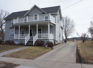 200 Walnut St, Loganville, WI 53943