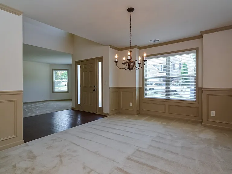 2486 Peach Shoals Cir — Photo 4