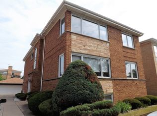 3326 W Columbia Ave, Lincolnwood, IL 60712