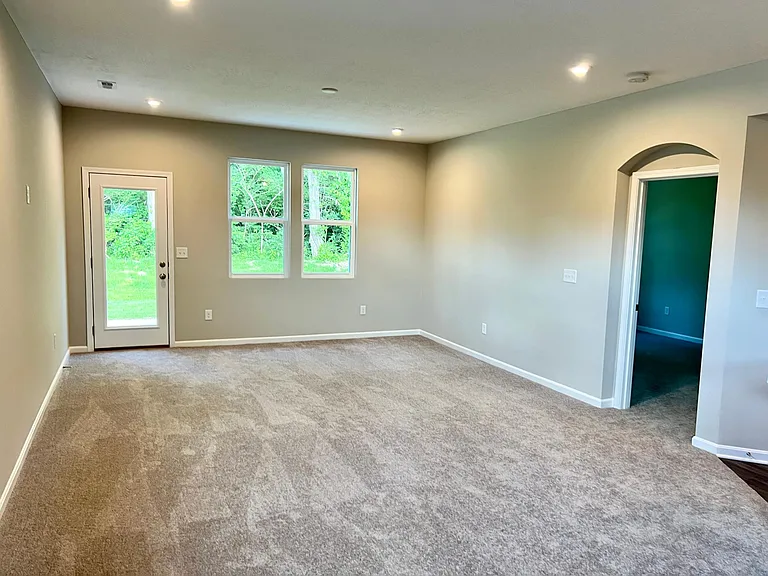 4314 Family Farm Dr — Photo 10