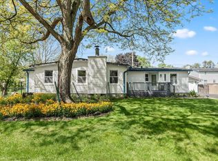 21725 Rockwell St, Farmington Hills, MI 48336