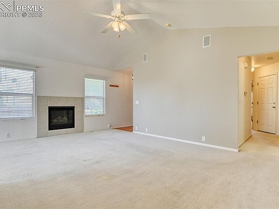 4th image of 9383 Royal Melbourne Cir