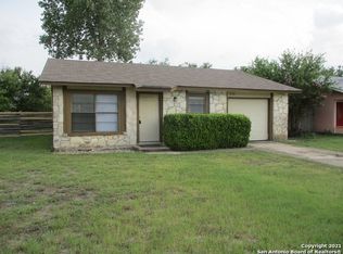9750 Hidden Swan, San Antonio, TX 78250