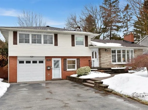 626 Vanderburgh Dr, Burlington, ON L7T 3W6