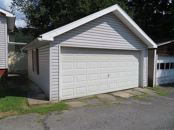 4th image of 1009 Vickroy Ave