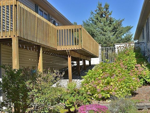 4th image of 3777 Creekside Dr #28