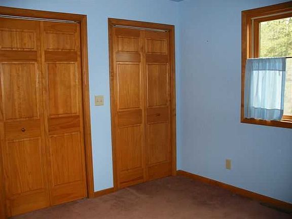 Walk-In Closets