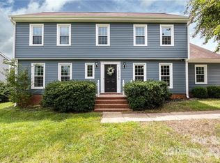 12330 Parks Farm Ln, Charlotte, NC 28277