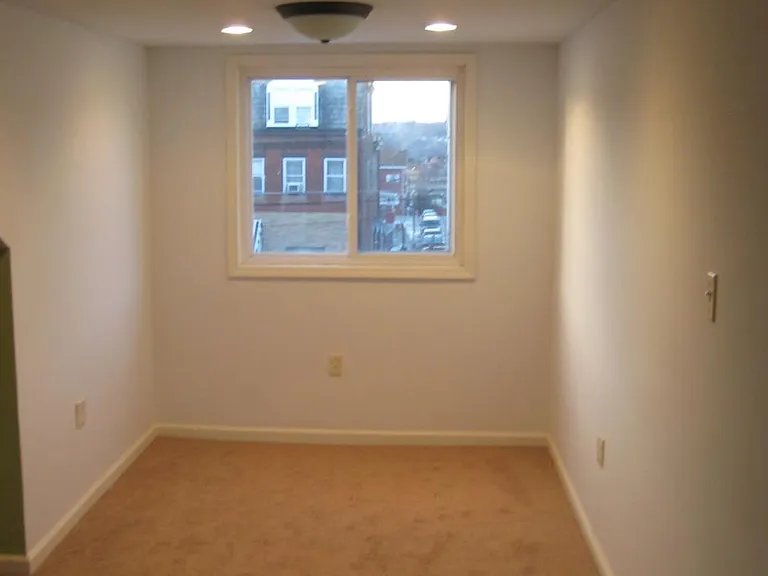 344 Garnet Way — Photo 5