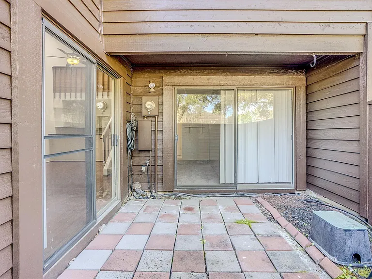 2611 Grants Lake Blvd #226 — Photo 25