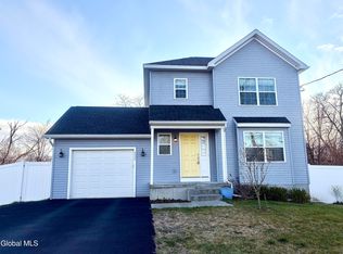 2820 Olean St, Schenectady, NY 12306