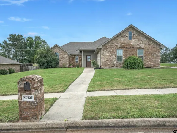 19127 River Rock Dr, Flint, TX 75762