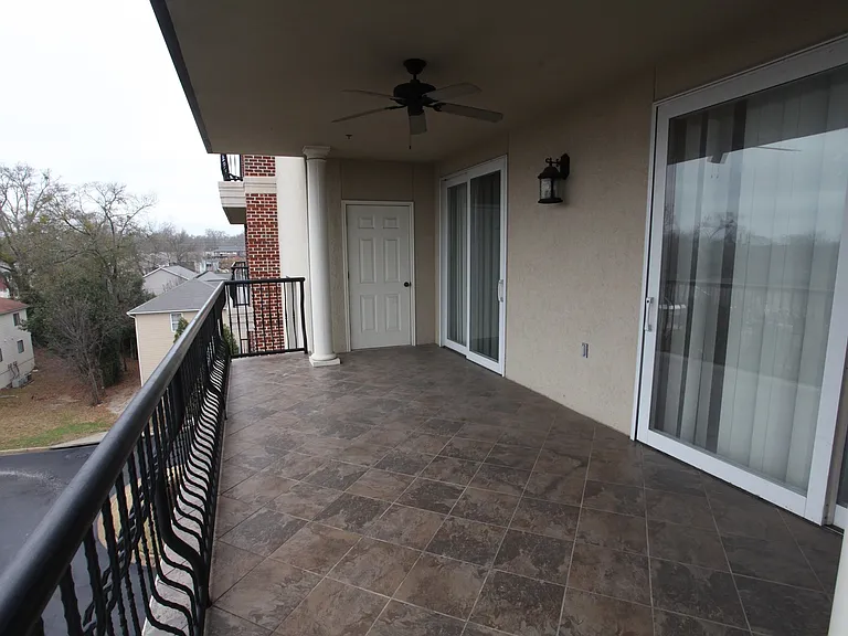 234 W Magnolia Ave #311 — Photo 29