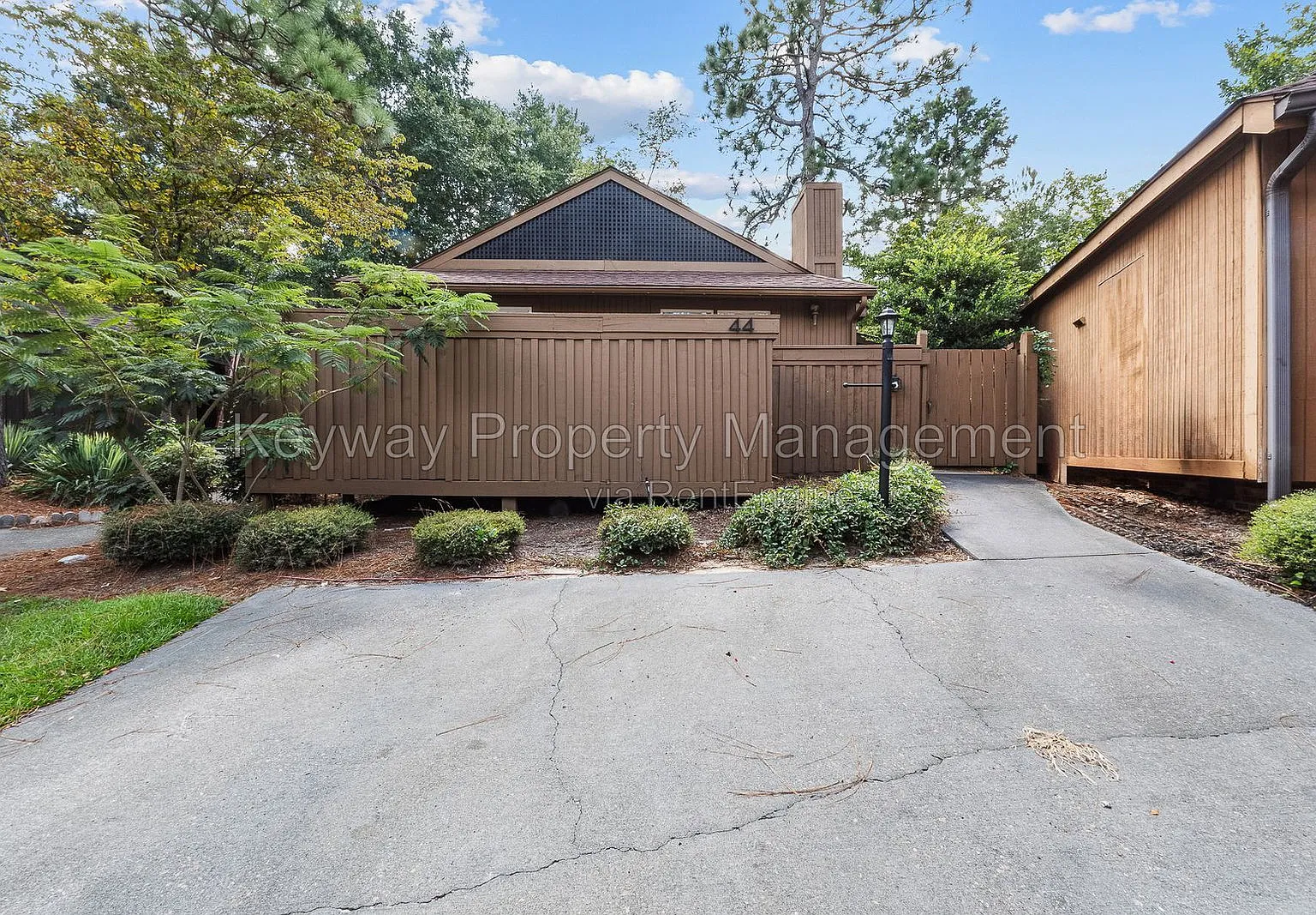 2 bed, 2.0 bath, 1134 sqft, $1,550 — Photo 1