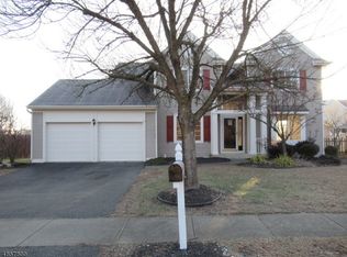 3 Kates Turn, Oak Ridge, NJ 07438
