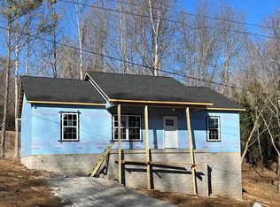 2220 Cragrock Rd, Cookeville, TN 38506