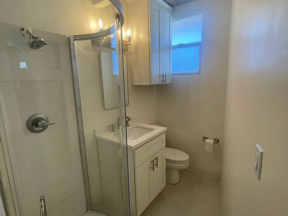 4th image of 128 Virginia St #E