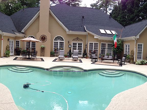 Heated Pool and Spa