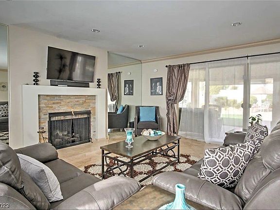 4th image of 2100 Westlund Dr
