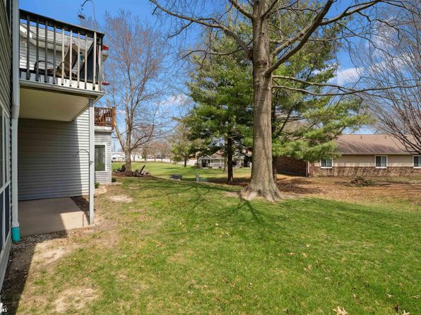 1504 Orchard Meadow Dr APT B, Burlington, IA 52601