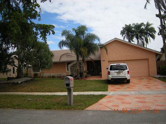 2nd image of 7035 NW 49th Place