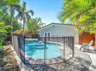 5720 Van Buren St, Hollywood, FL 33023