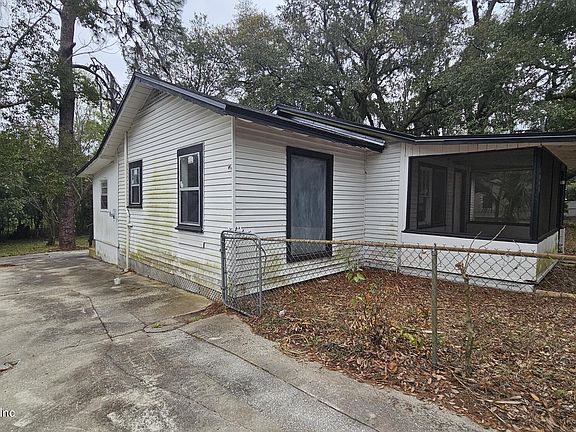 3rd image of 6835 VERMILLION Street