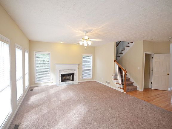 2nd image of 212 Cheshire Ct