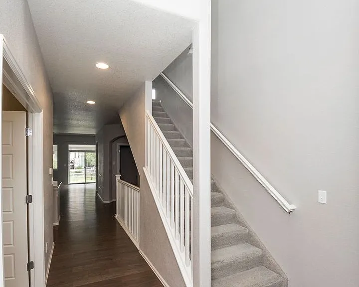 2121 Cutting Horse Dr — Photo 10