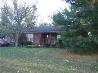 1284 Old Gallatin Rd, Scottsville, KY 42164