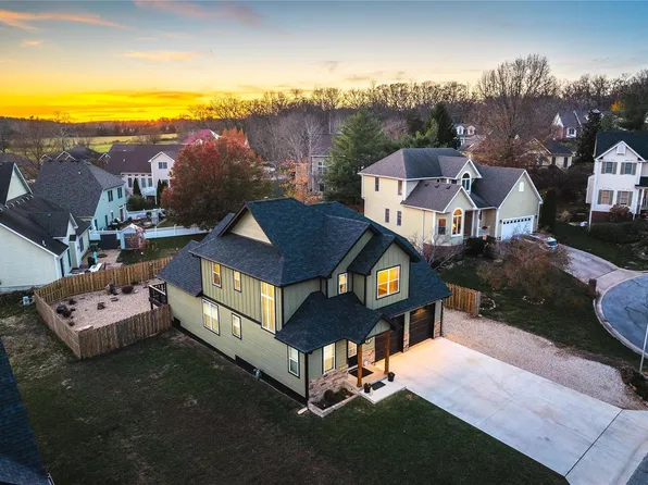 909 Cottage Ct, Rolla, MO 65401