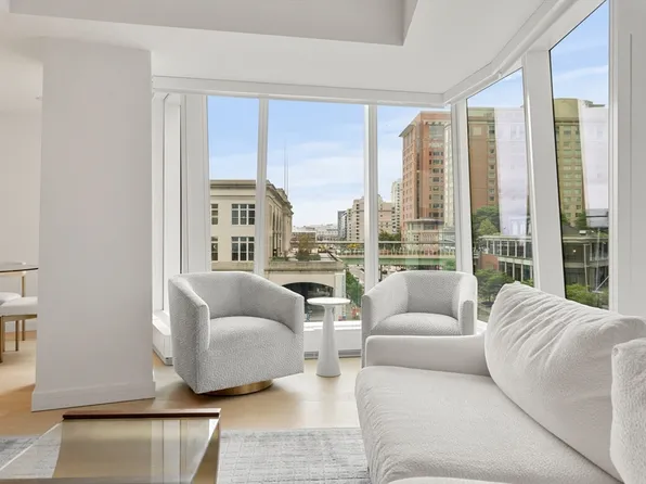 150 Seaport Blvd #5G, Boston, MA 02210