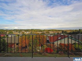 93 Lighthouse View Dr, Sequim, WA 98382