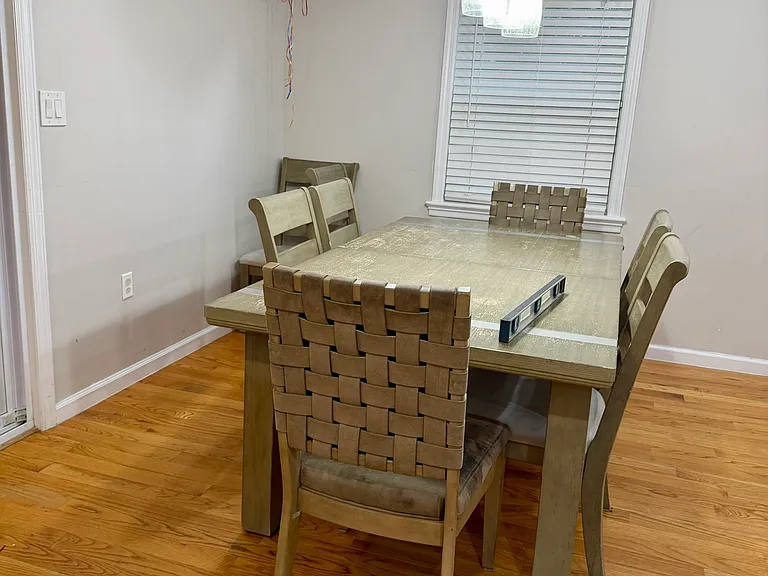 16431 Underhill Ave — Photo 9