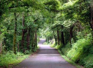 37 Thunder Ridge Dr, Vonore, TN 37885