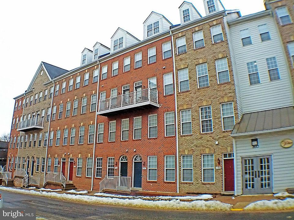 1st image of 2663 Manhattan Pl Suite 108