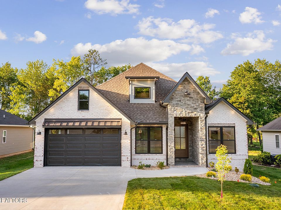 1st image of 207 Ogana Ln