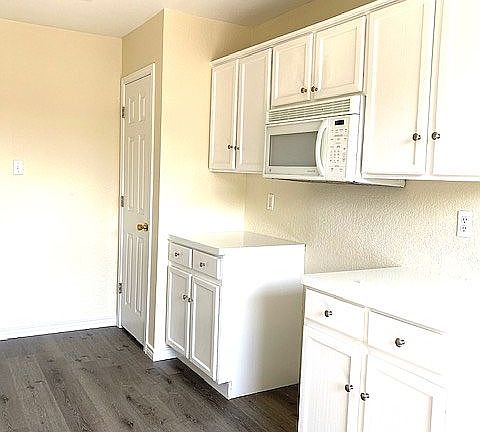 2nd image of 2203 Cornerstone Dr