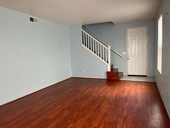 2nd image of 312 Camino De La Luna