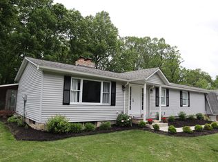 838 Longview Ln, Gap, PA 17527