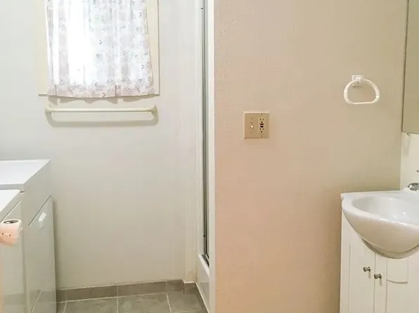 13230 SE 51st Pl, Bellevue, WA 98006