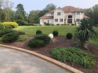 2 Gloria Ct, Marlton, NJ 08053