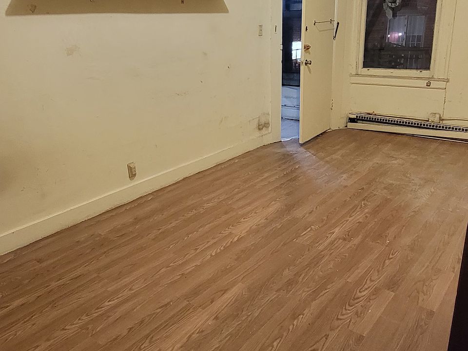 1st image of 24 Wentworth Pl APT 5