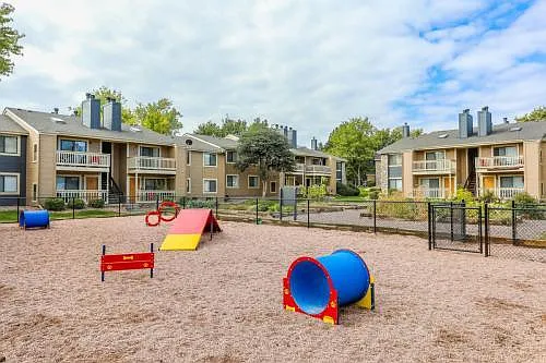 City Center Station — Photo 10
