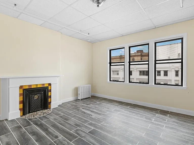 340 9th St #3F — Photo 3