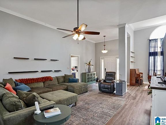 5th image of 5001 Jacobs Way
