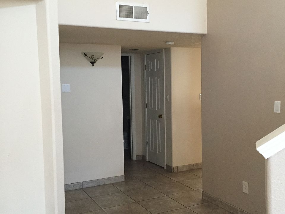 1st image of 8408 Calle Adolanto NE