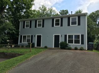 1406 Grace St #B, Charlottesville, VA 22902