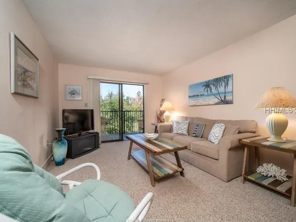 34 Forest Beach Dr APT C-14, Hilton Head Island, SC 29928
