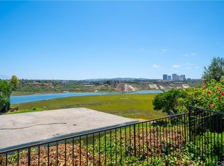 1041 Mariners Dr, Newport Beach, CA 92660